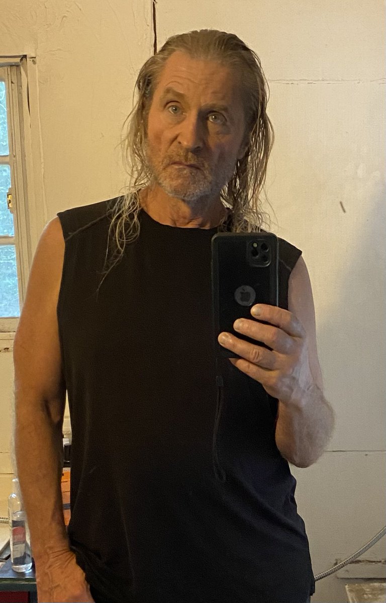 WildStreetArt's tweet image. Prepping for a reading. The role of an Irish American mobster. 
#actor #texasactor #kevinkinkade #kevinkinkadeactor #gangster #mobster