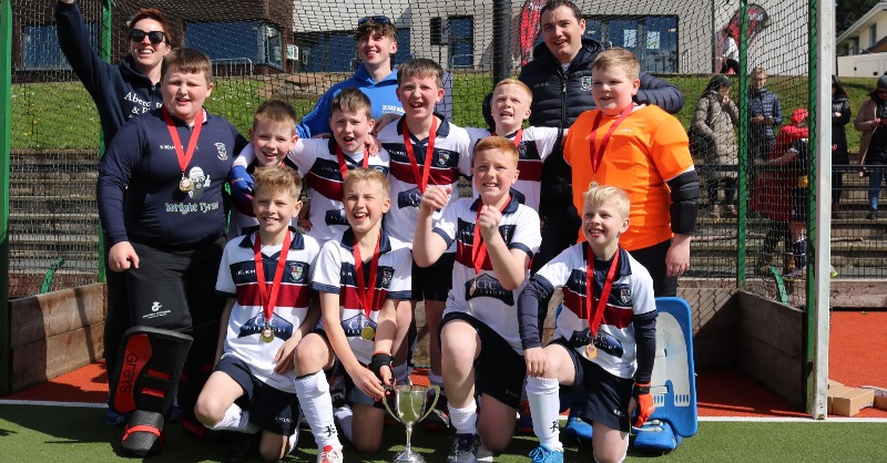 UlsterHockey's tweet photo. 🏆Pearson Cup 
🏆Richardson Cup
🏆Bannister Bowl
🏆Ferris Cup
🏆John Waring All Ireland Schoolboys Championship

Further congratulations to Cookstown Primary School &amp; @CookstownHigh who combined have won every major junior boys competition this season!