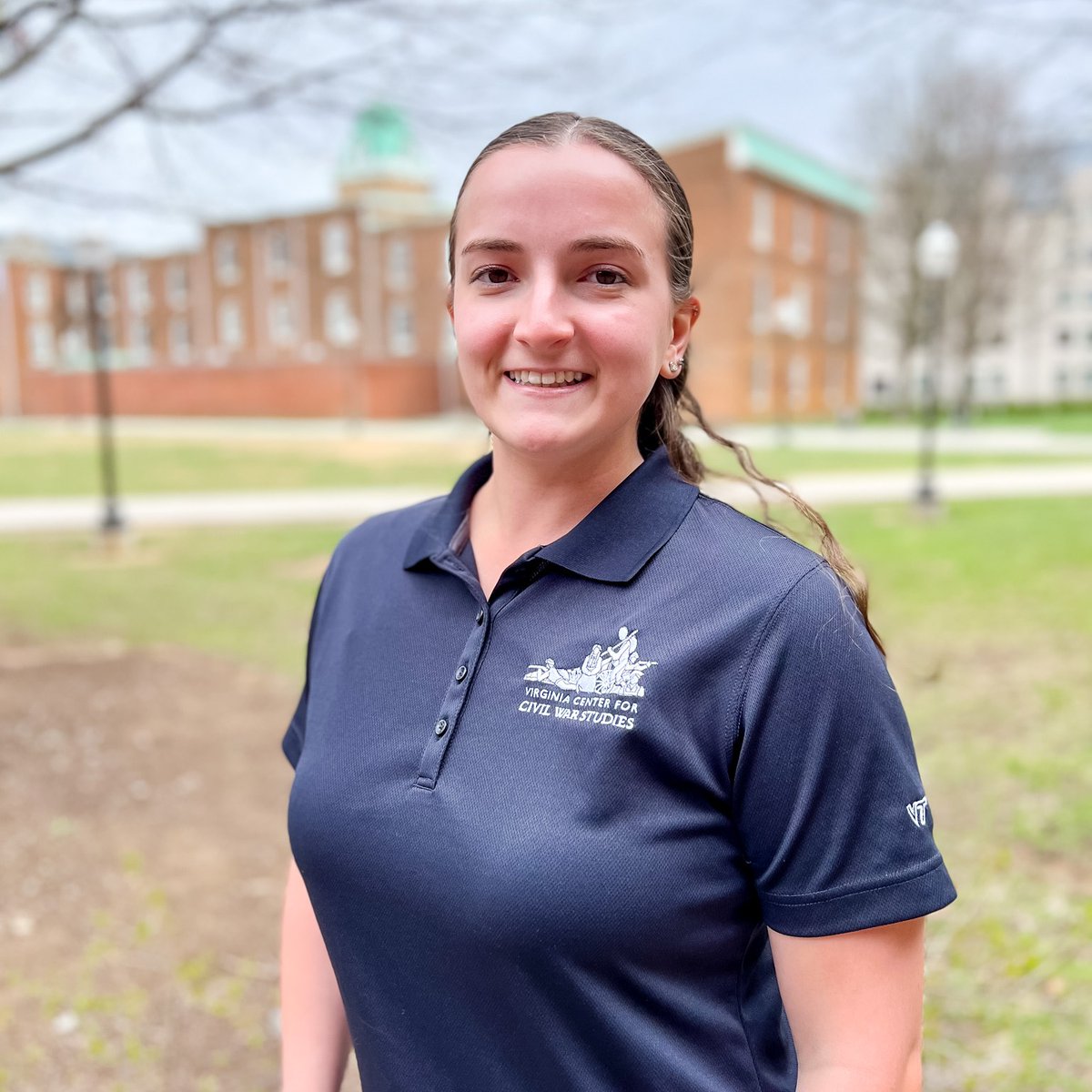 Congratulations to Jillian Sasso -- a senior history and political science double major, an outreach assistant for the Virginia Center for Civil War Studies, and this year's recipient of the James and Martha Banks Award!! Great work, Jillian!