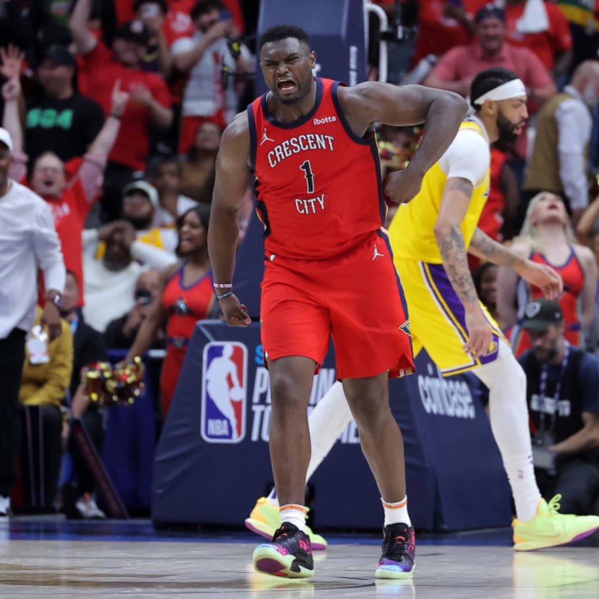 SAKATLIK RAPORU: Los Angeles Lakers karşısında maçın son dakikalarında sakatlanan ve maça devam edemeyen Zion Williamson, Kings karşısında oynanacak play-in karşılaşmasında FORMA GİYEMEYECEK! Zion’ın durumu BİRKAÇ HAFTA SONRA tekrar değerlendirilecek! 🚑🚑