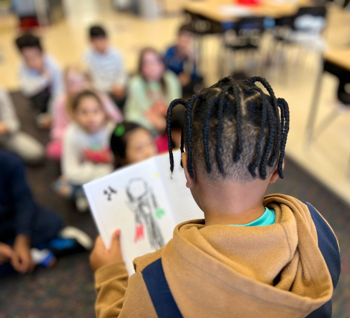 Ms. Sharma (@mssharmapdsb) on Twitter photo So proud of my second grade authors for our newly published book "When We Grow Up”.
The class put a lot of hard work into creating the book. They enjoyed sharing their writing with the classmates, friends & family! Well done! 👏🏻
@Glendale_PS <a href="/studentreasures/">Studentreasures</a> #ProudAuthors So proud of my second grade authors for our newly published book "When We Grow Up”.
The class put a lot of hard work into creating the book. They enjoyed sharing their writing with the classmates, friends & family! Well done! 👏🏻
@Glendale_PS <a href="/studentreasures/">Studentreasures</a> #ProudAuthors