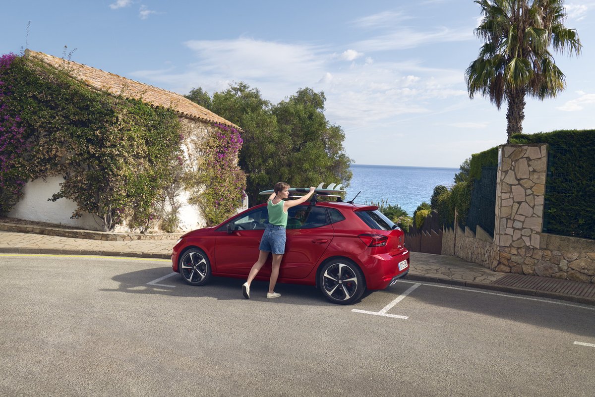 ¿Soy feliz, o estoy pensando en la escapada del finde con mi #SEATibiza?