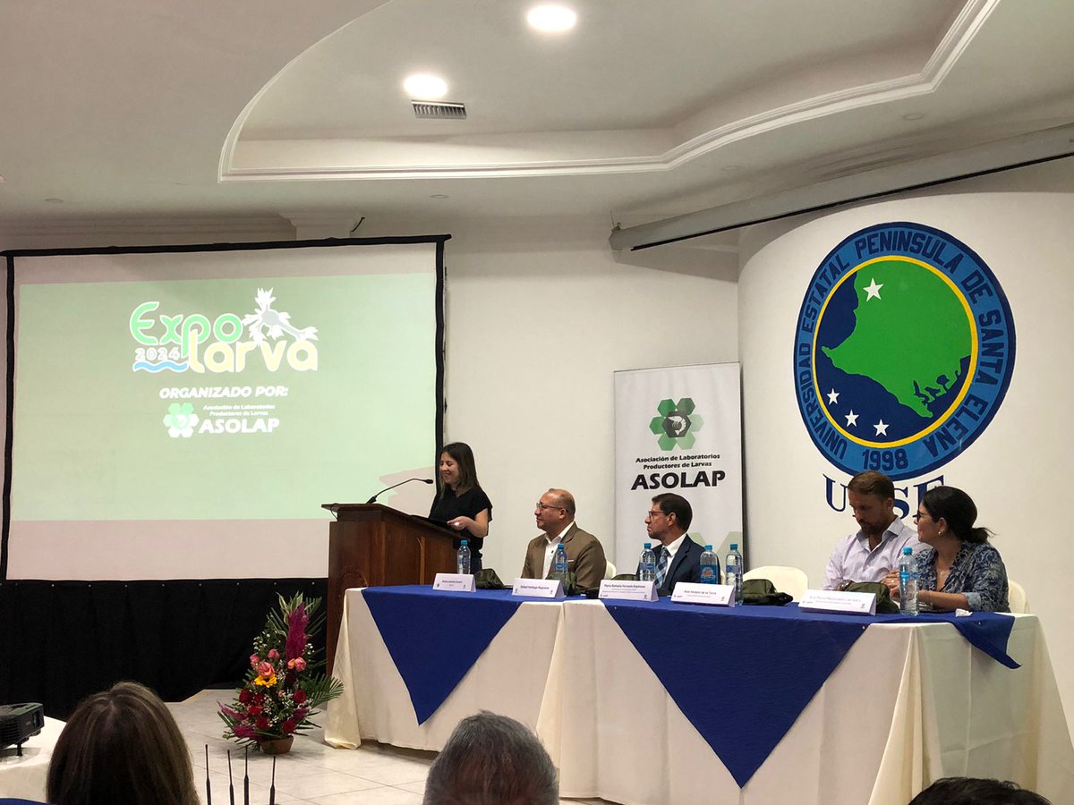 fimcmespol's tweet photo. 🚀¡Descubre la innovación en Expolarva 2024!

El Decano de la FIMCM, Alejandro Chanabá, y el Oceanógrafo Jonathan Cedeño presentes en este evento en la @UPSE_ec , provincia de Santa Elena.

Conoce el futuro de la investigación marina.

#Expolarva2024 #UPSE #InvestigaciónMarina https://t.co/NaDTKHwpYn