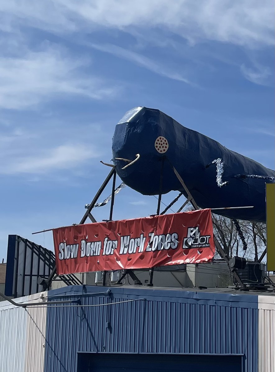 RIDOTNews's tweet image. The @bigbluebug is here to remind you to Slow Down for Work Zones⚠️🚧
#NationalWorkZoneAwarenessWeek