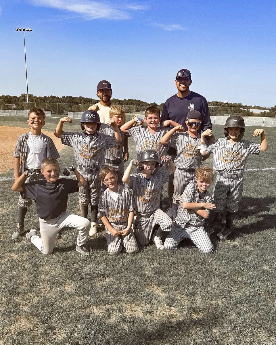 Custom pinstripe uniform for Twin City Stars youth baseball team ⭐️⚾️