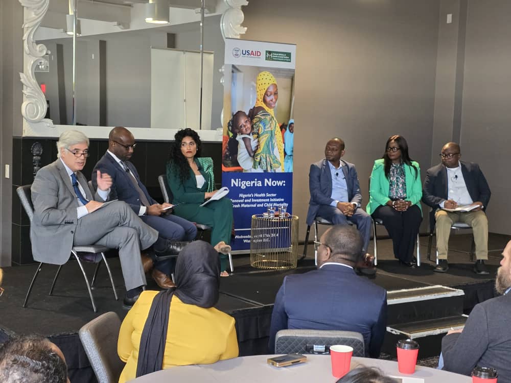 dgiconsult's tweet photo. "The Hon. Coordinating Minister for Health has engaged the non-state actors effectively through series of meetings on the #NHSRIP. This was followed by the development of a position paper with recommendations that will catalyze the reform agenda" - @GafarAlawode
#InvestInHealth https://t.co/RK0EfMUMMZ