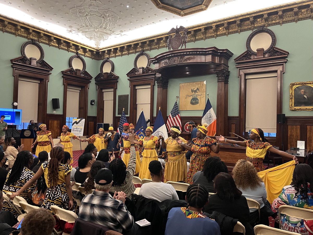 At @nyccouncil Garifuna Heritage event, I had the pleasure of honoring a cherished member of my staff who stands as a leader in the Bronx Garifuna community. Adrian’s dedication to every constituent and the countless contributions made are truly commendable. Thank you Adrian!