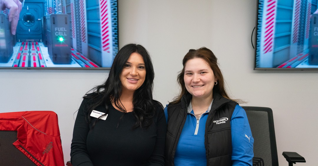 Happy Fri-YAY from the Mohawk Honda Family!! We hope you all have a wonderful weekend!🤩☀️ . #mohawkhonda #FRIYAY #mohawkfamily #weekend #glenville