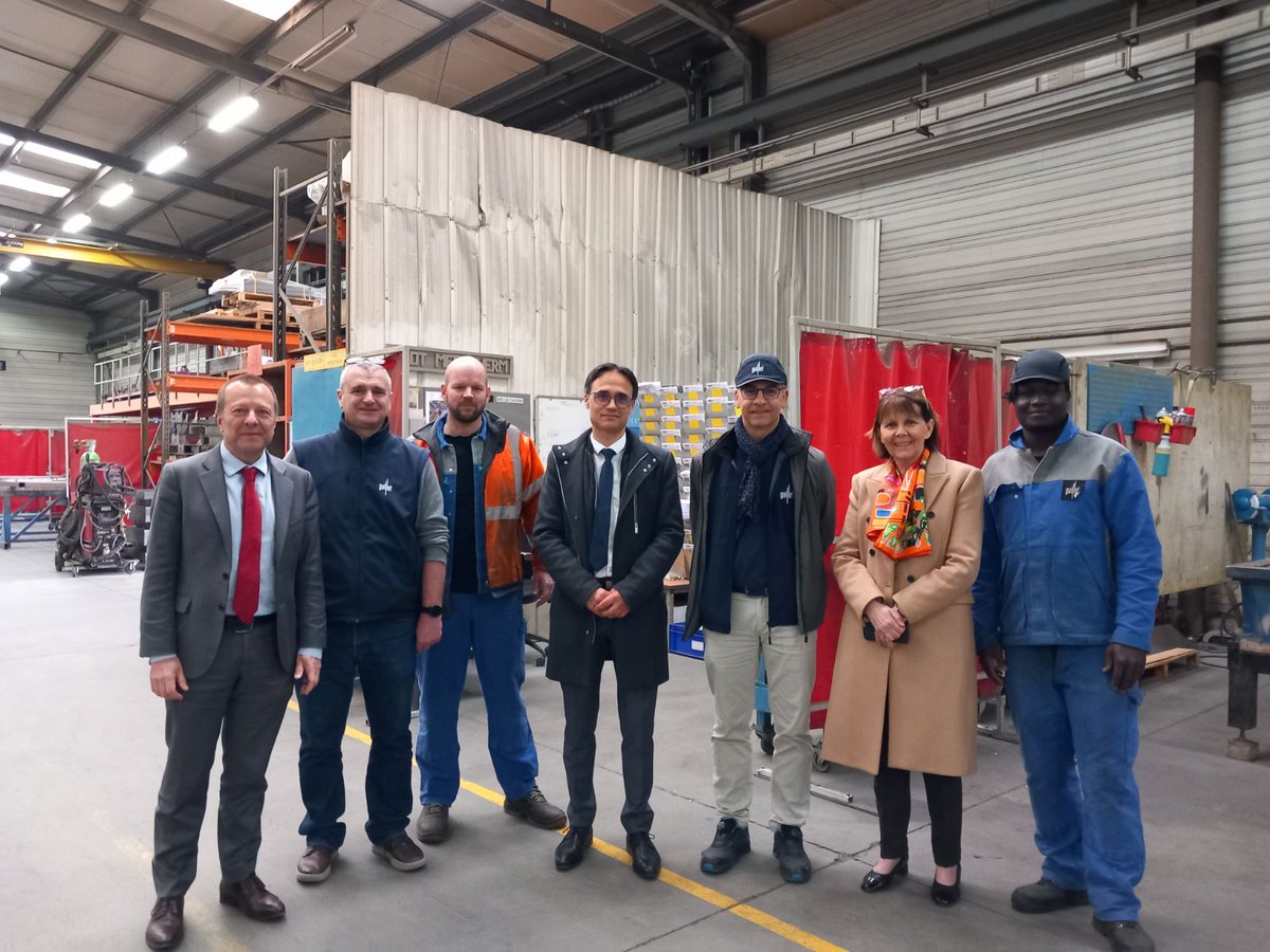 Prefet67's tweet image. #Entreprises | Visite de l'entreprise GUILLET à #Duppigheim par Josiane Chevalier @Prefet67

▶️ PME familiale, la société est une "généraliste" dans la transformation de l'acier, de l'inox et de l'aluminium

📍Emploi et formation : accueil tous les 5 ans entre 5 et 10 apprentis,