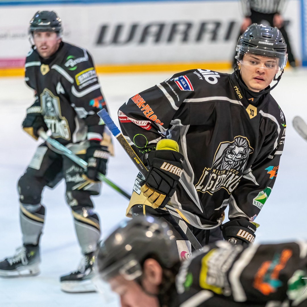 It's the last home game of the season this Saturday and we need you all loud and proud, in the final playoff push. MK Lightning ⚡️ vs 🤠 @Raiders_IHC 🎟️ bit.ly/WatchMKL ⏰ 7pm 🆚 Raiders 🚪 6pm