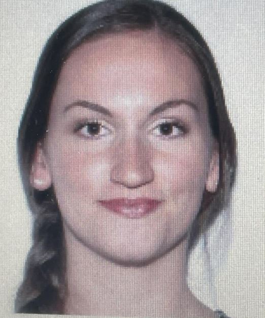 #Missing 26-year-old Tessa Ables was last heard from today at 10:30am. She is possibly in area of Scott’s Run Nature Preserve in Great Falls. She is 5’5" 138lbs w/blonde hair &amp; bro eyes. Endangered due to mental &amp;/or physical health concerns. Call 911 w/info.