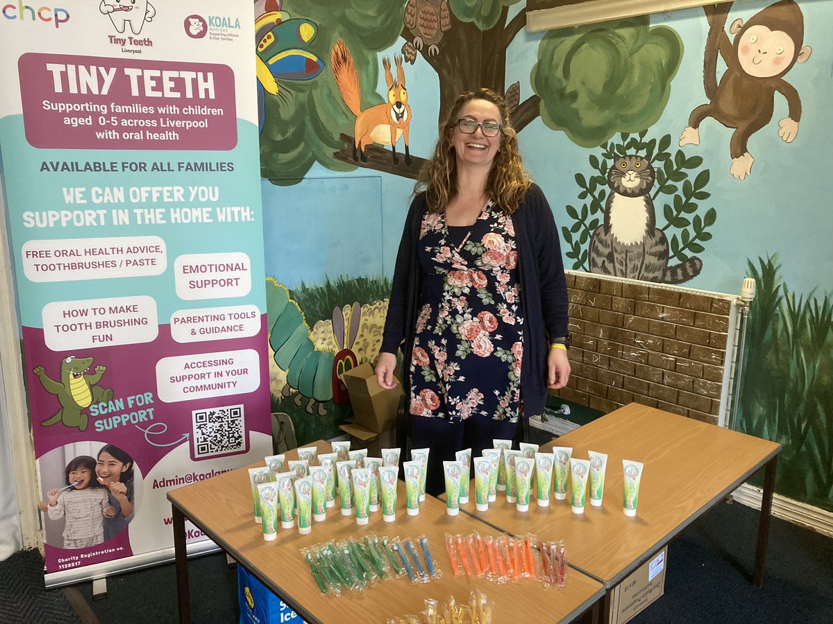 ListerInfants's tweet photo. Thank you so much @KellyKoala13 for coming along to parents’ evening to support our Lister family. Great advice on oral health and brilliant freebies- our children will all have lovely sparkly teeth! 🦷🪥 @KoalaNorthWest https://t.co/oHWGmaNlbn