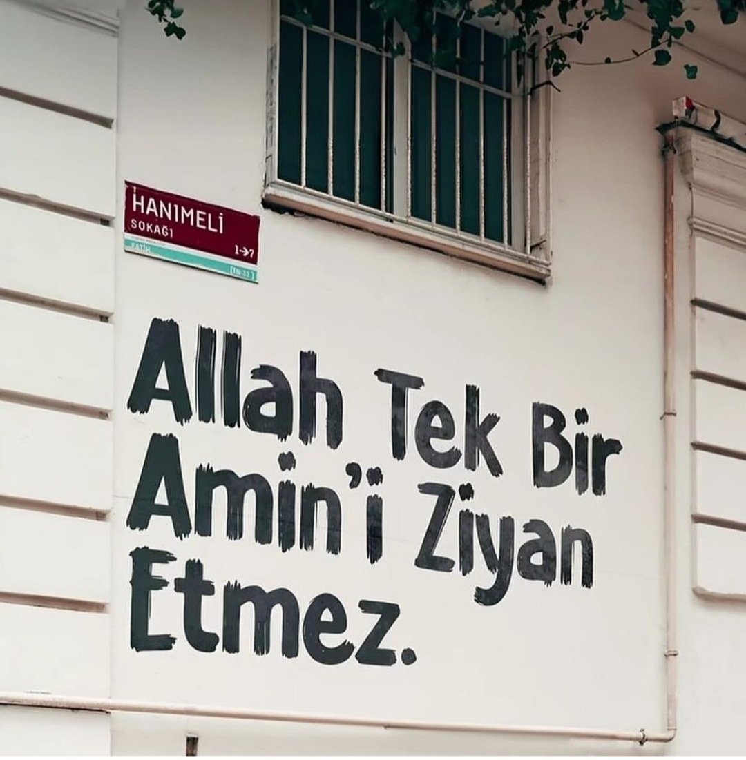 Allah'ım beni anamı, babamı kardeşlerimi ve ümmeti Muhammedi sana layık bir kul olarak yaşat