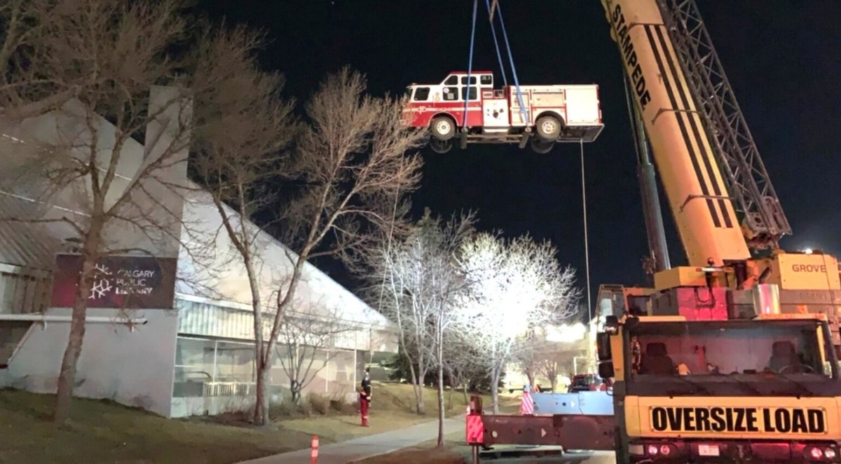 After helping to fight fires for 18 years, Engine 23 officially made its home at the Fish Creek Library this week. It'll serve as an interactive early learning centre for children. @calgarylibrary Who is visiting Engine 23 this week? 📸 Global Calgary