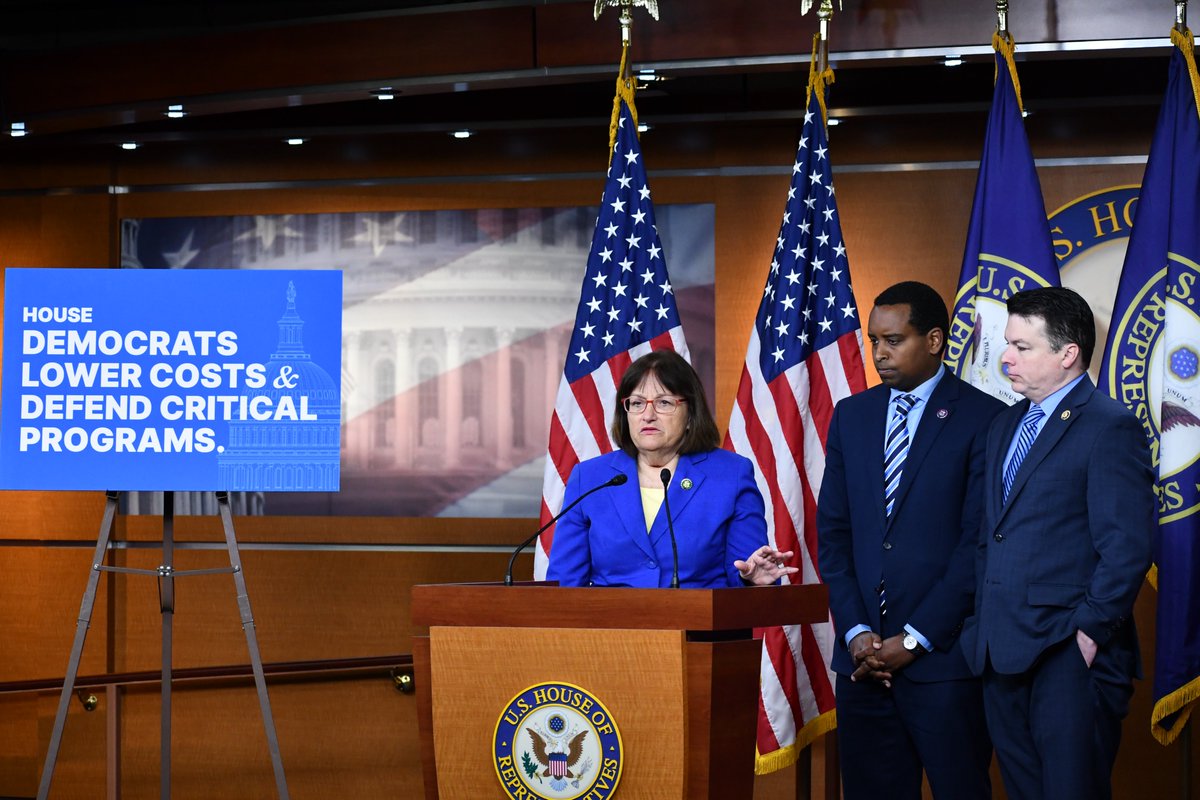 The American people expect Congress to move our country forward, not backward. Today, I joined @HouseDemocrats in rejecting House Republicans’ extreme budget proposal to gut Social Security and Medicare, forcing hardworking families in NH and beyond to work longer for less.