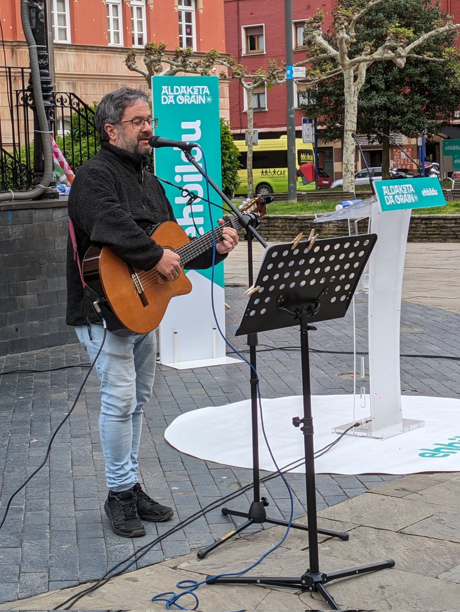 Erandion ere aldaketa emango da, zalantzarik ez izan. Gero eta gehiago gara, irabaztera goaz! 🤓

#AldaketaDaOrain
#bozkatuEhbildu

<a href="/ehbildubizkaia/">EH Bildu Bizkaia</a>