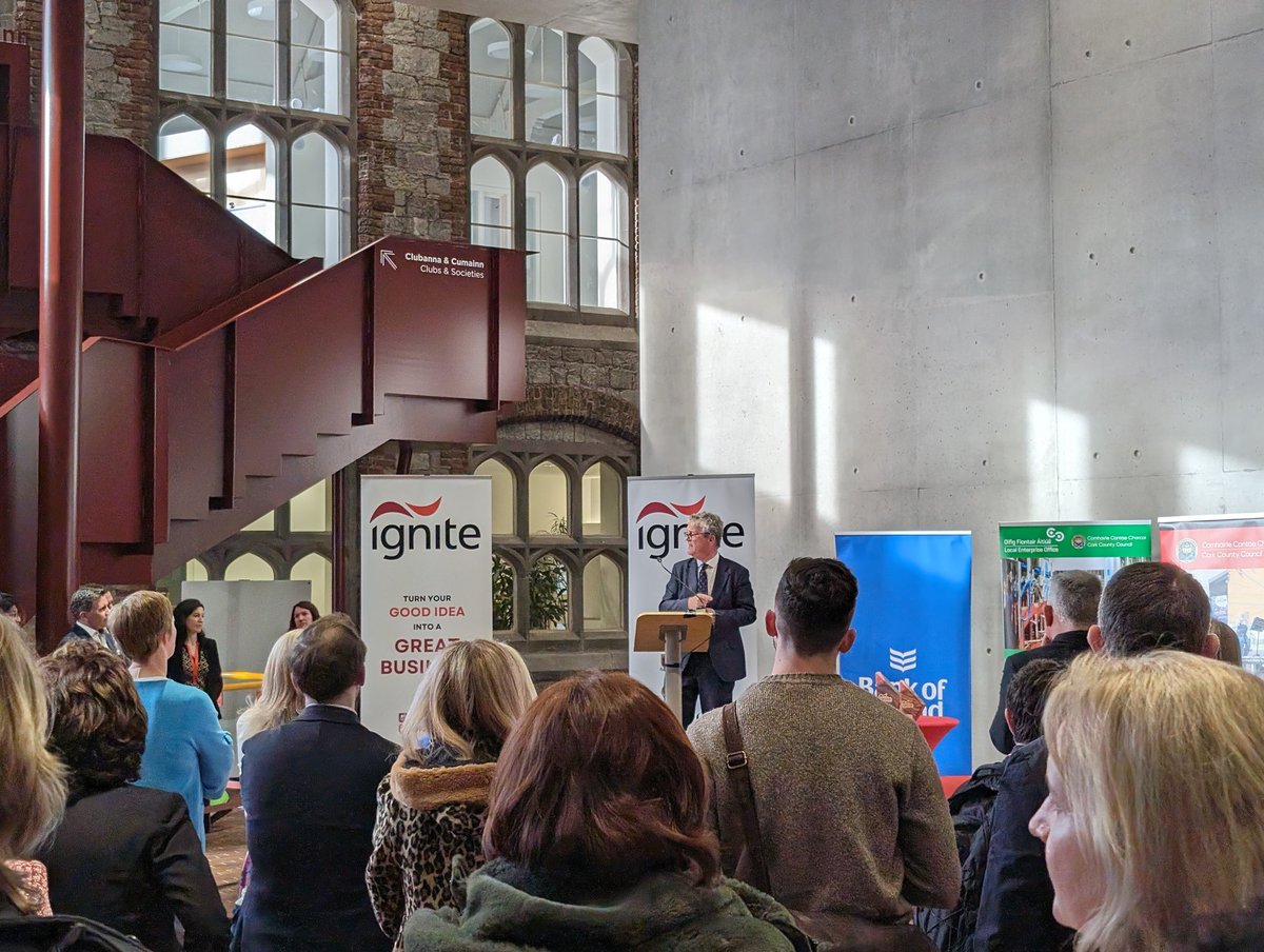 Andrew Pope tweet media