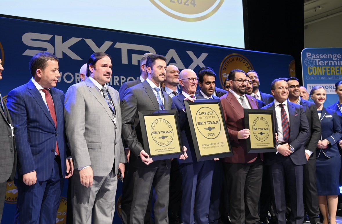 PTExpo's tweet photo. WINNERS ANNOUNCED🏆 The SkyTrax Award winners were announced this evening in front of an incredible crowd at #PTExpoConf. If you weren’t there, you can read about the winners here: https://t.co/7VfMi239v1 https://t.co/jK6rijukT6