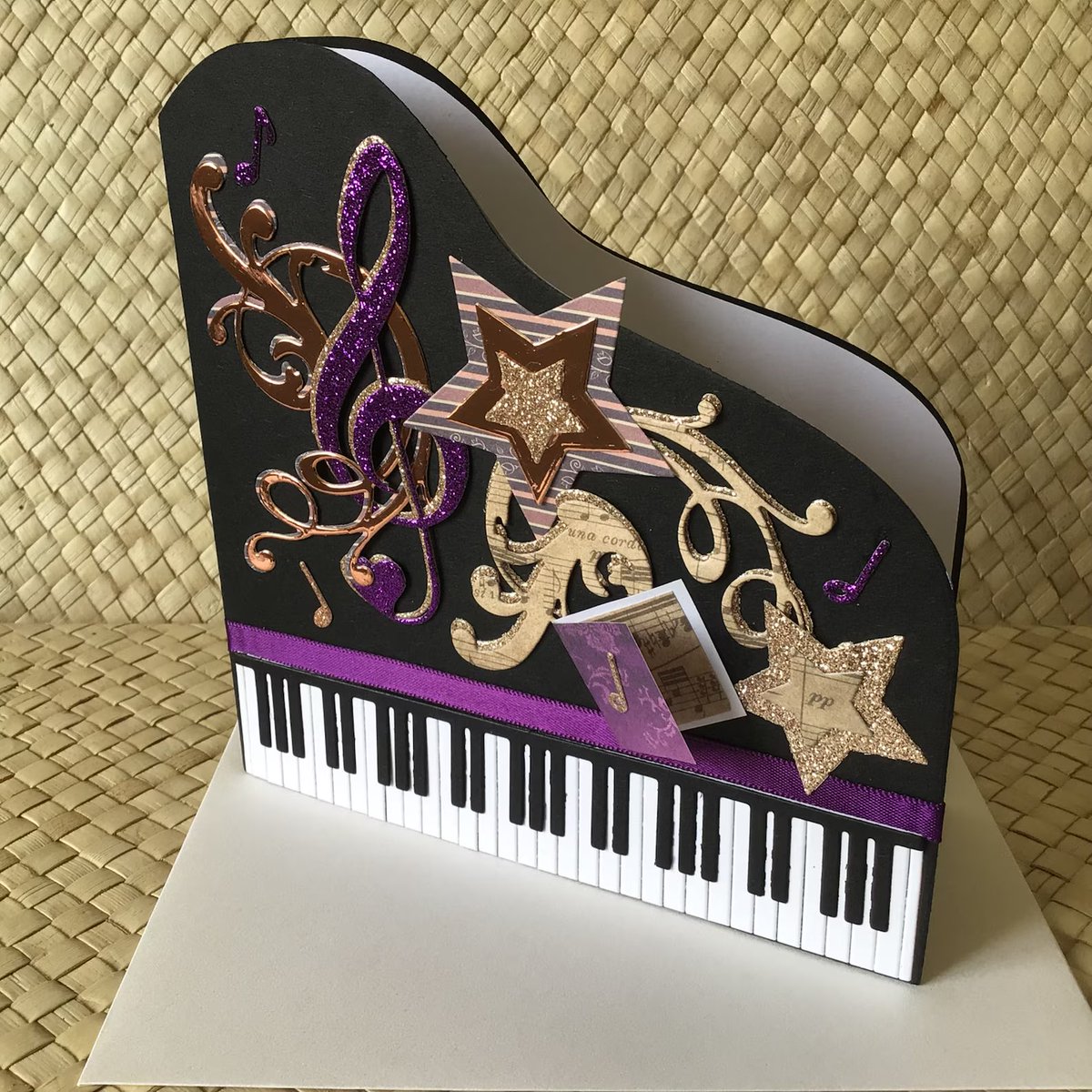 Baby Grand Piano Card, Musician Birthday, Keyboard Student or Teacher Gift etsy.me/3xDIg73 

#YourBizHour #womaninbizhour #pianomagic #bespokecards