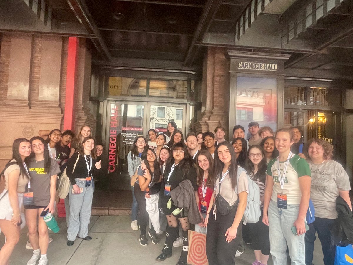 East Meadow Schools tweet media