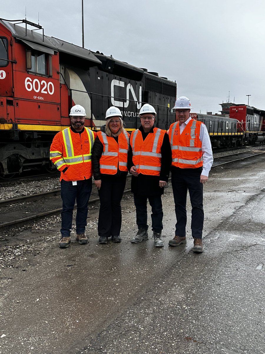 Great to tour <a href="/CNRailway/">Canadian National</a> MacMillan Yard in <a href="/City_of_Vaughan/">City of Vaughan</a> with Councillors <a href="/realindajackson/">Linda Jackson</a> &amp; <a href="/chrisgainsworth/">Chris Ainsworth</a>.