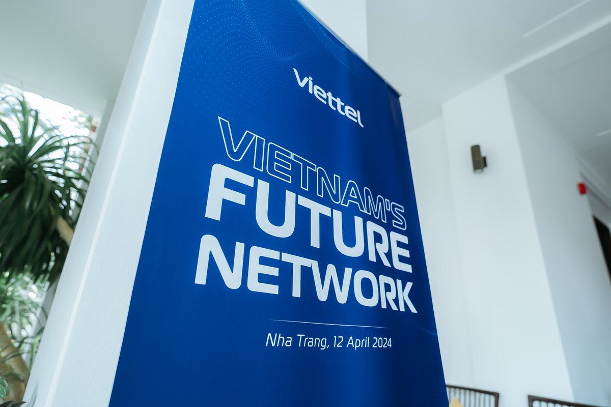 We had an amazing time catching up with friends and partners at the Vietnam’s Future Network workshop hosted by Viettel, Vietnam's largest telco and leading provider throughout Southeast Asia. Collaboration is key to better connectivity for Asia and beyond!
