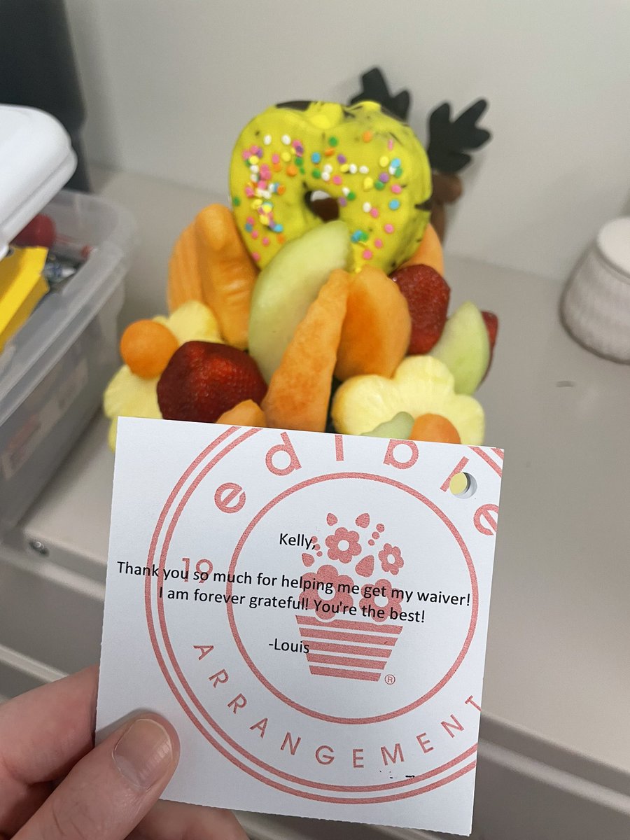 Kelly Bommer, Ph.D. (@kellybommer) on Twitter photo When a student-athlete catches you by complete surprise for just doing your job 😭😭😭 Grateful we’ve got you for another year <a href="/louisbleechmore/">Louis Bleechmore</a> When a student-athlete catches you by complete surprise for just doing your job 😭😭😭 Grateful we’ve got you for another year <a href="/louisbleechmore/">Louis Bleechmore</a>