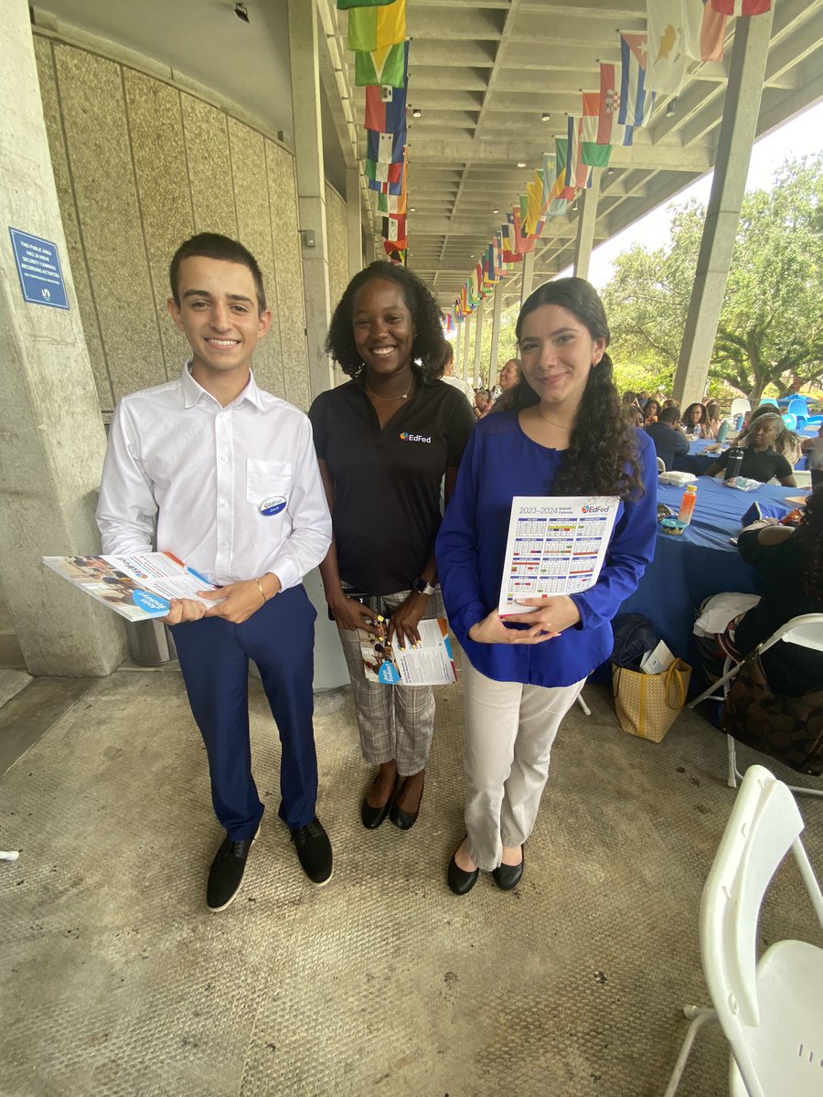 Happy Wednesday! Ready to make this summer count? Don't miss out on an incredible opportunity! Our Summer Youth Internship Program registration is now OPEN for students and employers! No Cost to employers go to miamiinterns.org to register or call us at 305-693-3005