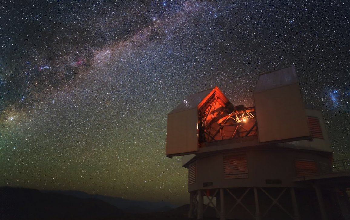 LCOAstro's tweet photo. El @LCOAstro  , de @carnegiescience , se instaló en Chile en el año 1969. Desde esa fecha, suma grandes descubrimientos y aportes a la astronomía mundial. Te invitamos a saber más sobre nosotros ⬇️
https://t.co/2viRaLzRbM https://t.co/xpN5WHsCN3
