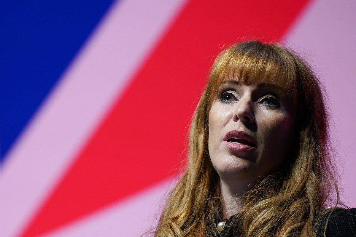 'Angela Rayner hounding is outrageous: brutal, snobbish and out of proportion' mirror.co.uk/news/politics/…
