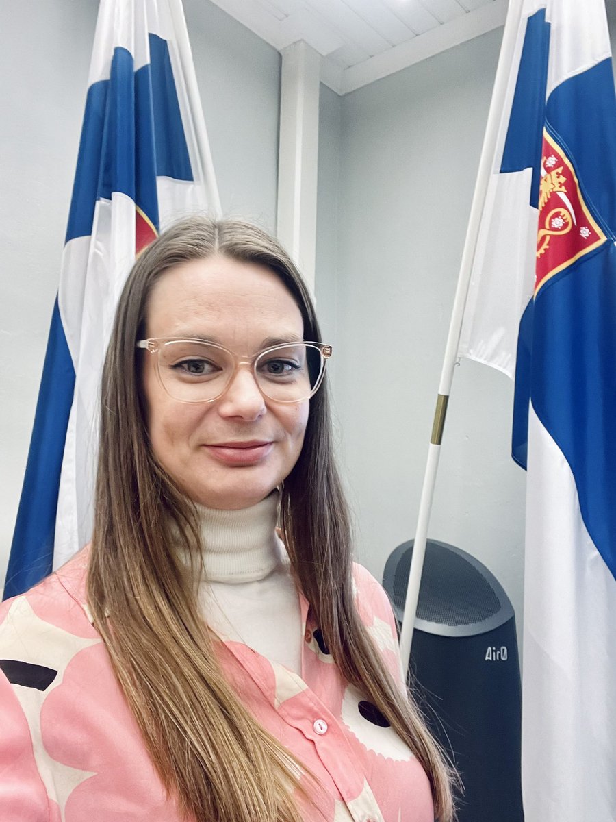 Pari päivää perehtymistä Suomen toimintaan #NATO:ssa @MPKurssit erikoiskurssilla. Erityisesti ymmärrys parantui sotilaallisesta ja poliittisesta päätöksenteosta ja sen aikajänteistä, mikä hyödyttää myös työtä #huoltovarmuus siviilivalmiussuunnittelussa.