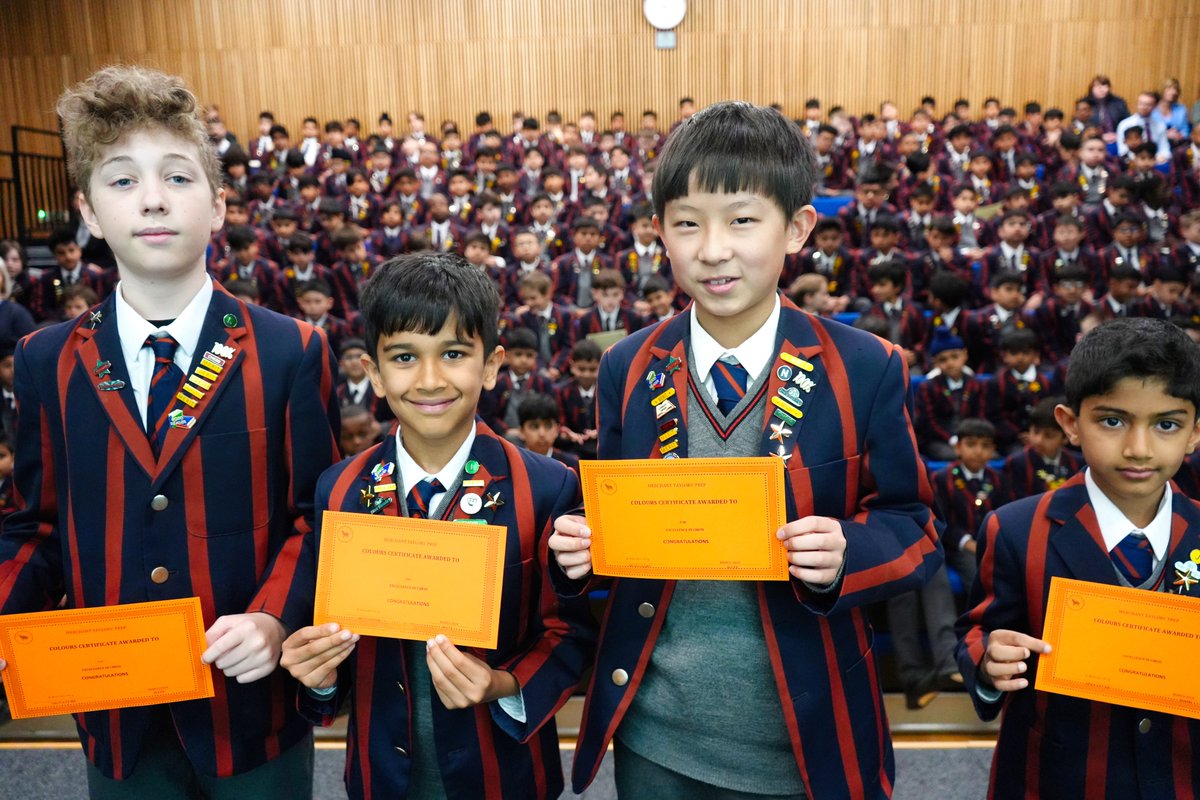 MTSPrep's tweet photo. Chess is a hugely popular activity at school, with clubs and professional coaching on offer. Here are our latest county players receiving full school colours for their achievements.
#chess
#chessplayer
#schoolcolours https://t.co/r6tfb9GrHW