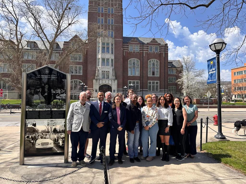 PeaceCorps's tweet photo. To celebrate our 2024 Top Volunteer-producing Colleges, Deputy Director White visited @UMich &amp; @michiganstateu this week, ranked 5th &amp; 6th respectively. He met with Michigan leaders and spoke to the vital role colleges play in shaping the future of global service. https://t.co/Y6cEiHLg16
