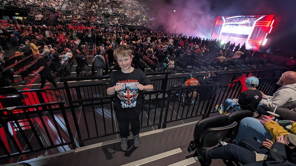 Birmingham baby. Let's go  #WWEBirmingham