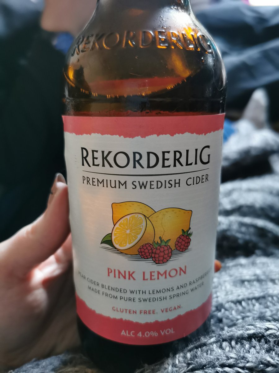 Rowanne - Poisoned Quill Writing tweet media