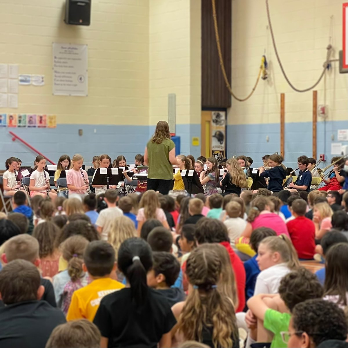 Mrs. Grandstaff tweet media