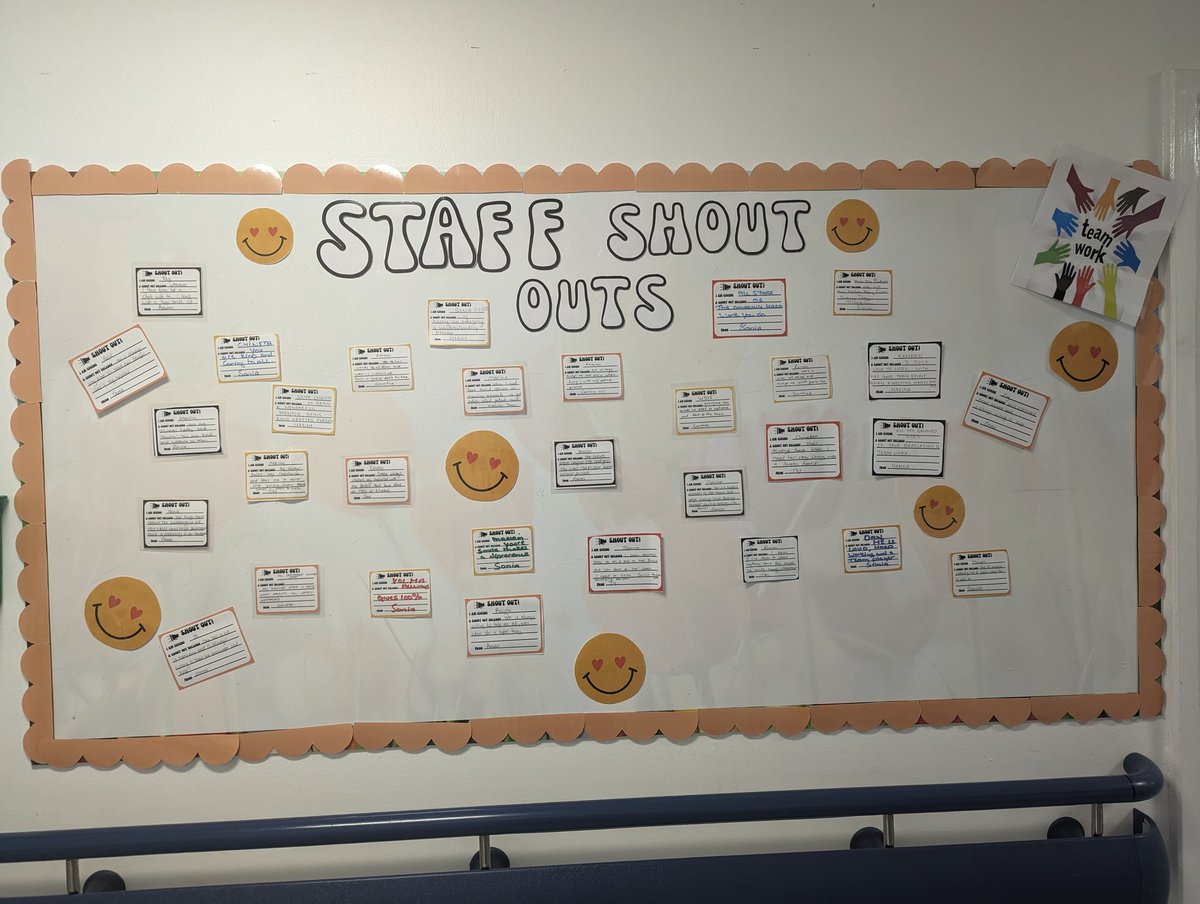 ETilser's tweet photo. @TeamHCOPUHB 
Loving our new Staff Shout out Board on Discharge Lounge. Appreciating your team and all the hard work they put in on a day to day basis ... Our little WDIS family ❤️ #DischargeloungeQE https://t.co/DNCfUs636f