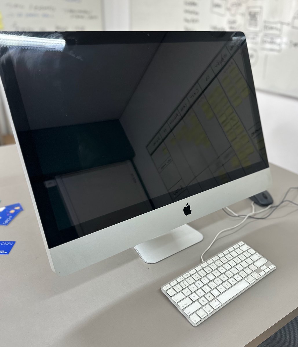 rafaturk's tweet photo. Galera estou *Doando*, Meu iMac 27" em perfeito estado de funcionamento! 

Roda Ubuntu Linux. 64GB RAM.

>>>É uma doação<<<  Logo vai para quem precisa, não para quem quer. Tem que ser em SP capital, porque ela é bem pesada. 

Retweet do amor pfv.

#bolhadev CC @sseraphini https://t.co/HTECBiEi9l