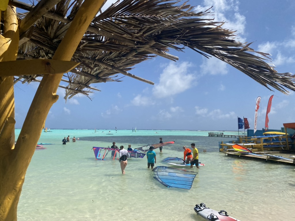 Windsurfing gets a second wind on Bonaire. Constant trade winds from February through August captivate windsurfers at Sorobon on Lac Bay, Bonaire.  Who said windsurfing was dead? #bonairetourism#bonaire#windsurfing