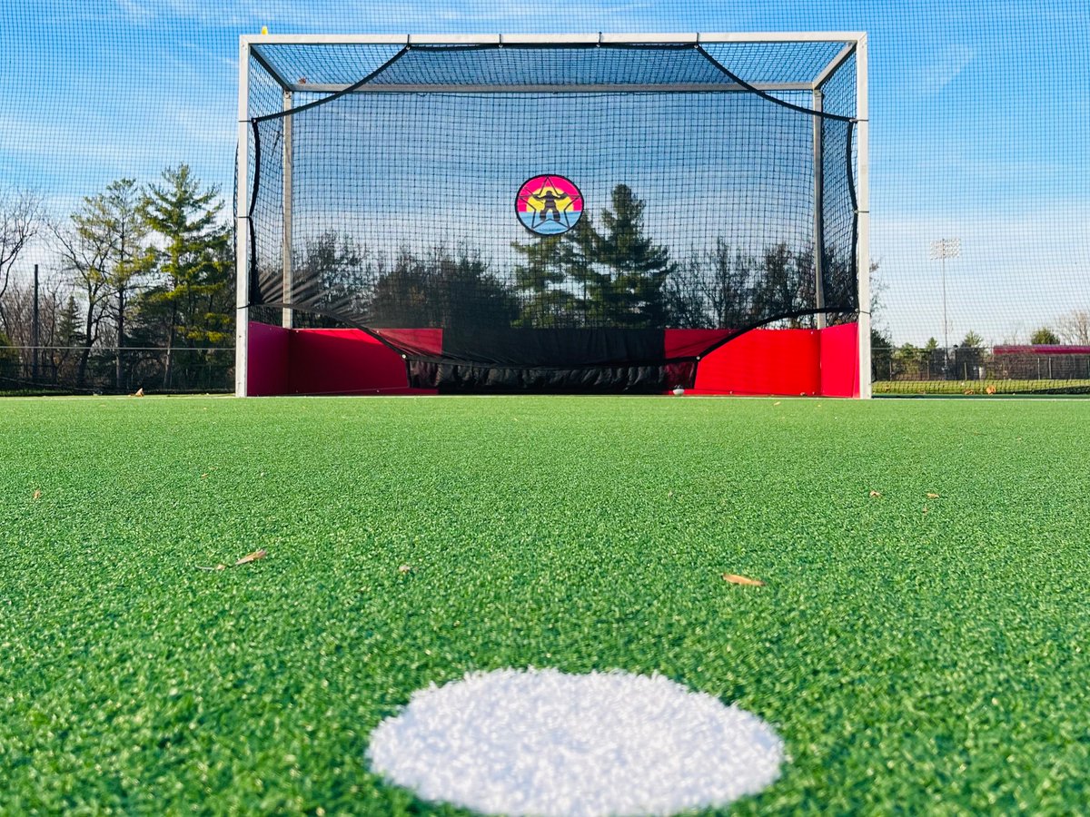 Make the most of your spring training! Improve your shot, score more goals with the @BlockstarFH Shooting Target! All 🎯 are $125 with free shipping for the rest of April ☔️. Use promo code SPRINGTRAINING at checkout to save. Order today: blockstarfieldhockey.com/wind-rebound