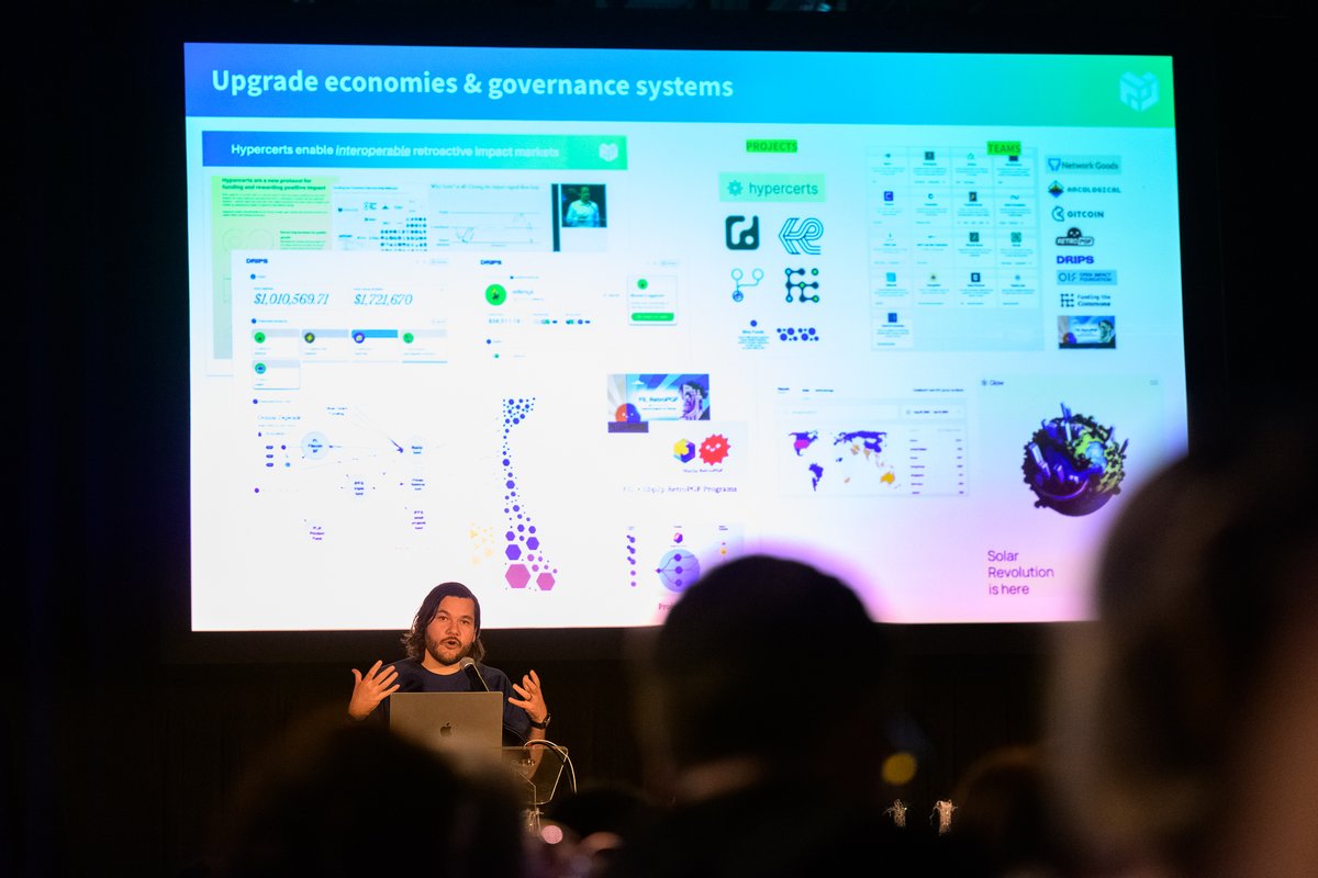 protocollabs's tweet image. ✔️ That’s a wrap, SF!

🙏 LabWeek Public Goods was officially a success thanks to your participation. Many thanks for sharing your ideas, collaborating with us to explore future solutions, and having fun in San Francisco.

#LabWeekPG 🌿