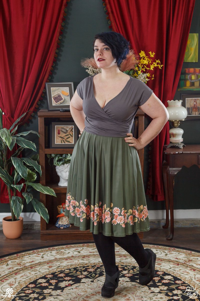 our floral skirts are so perfect for spring 🌺 🍀 size inclusive (XS-8X) 🍀 made ethically 🍀 pockets deep enough to hold a nintendo switch and at least a few handfuls of berries #midiskirt #plussizefashion #ethicalfashion