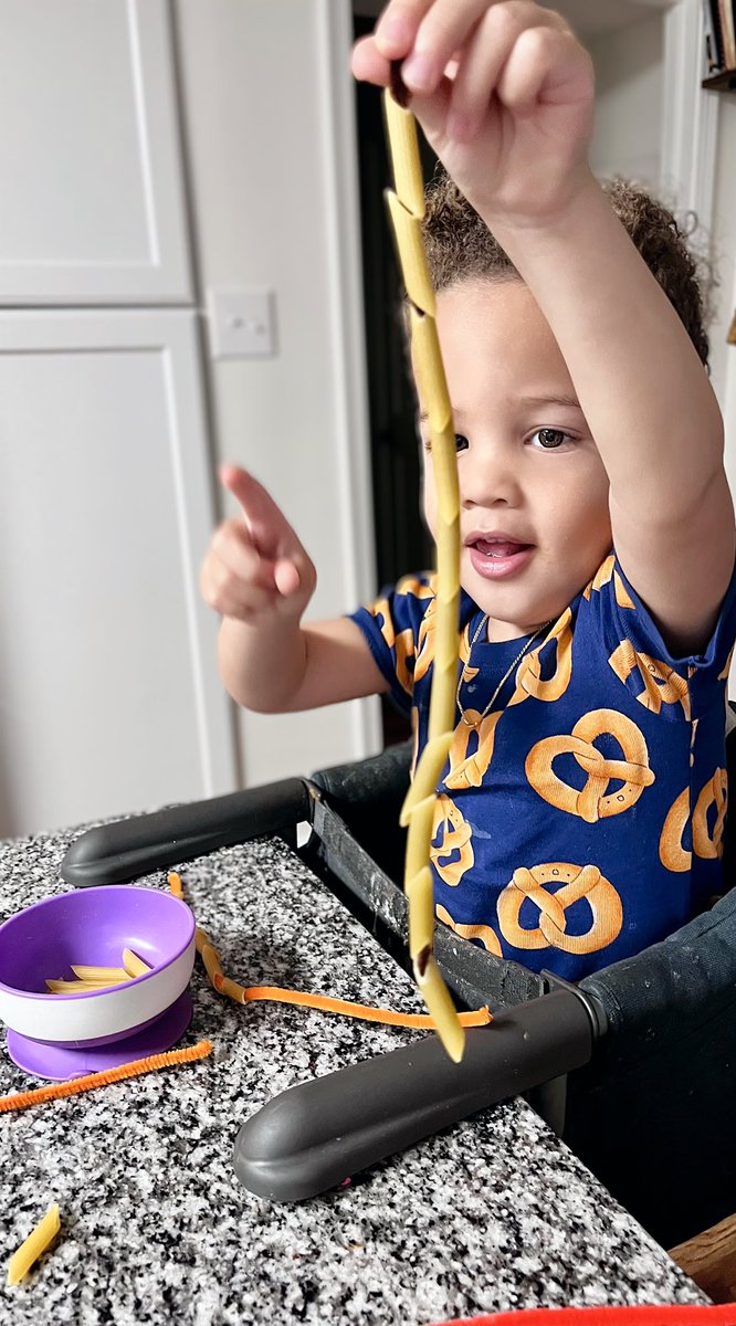 This is what math can look like at 3 years old. Learning one to one correspondence (the idea that numbers correspond to specific quantities) with macaroni gets the job done! #earlylearning #mathisfun