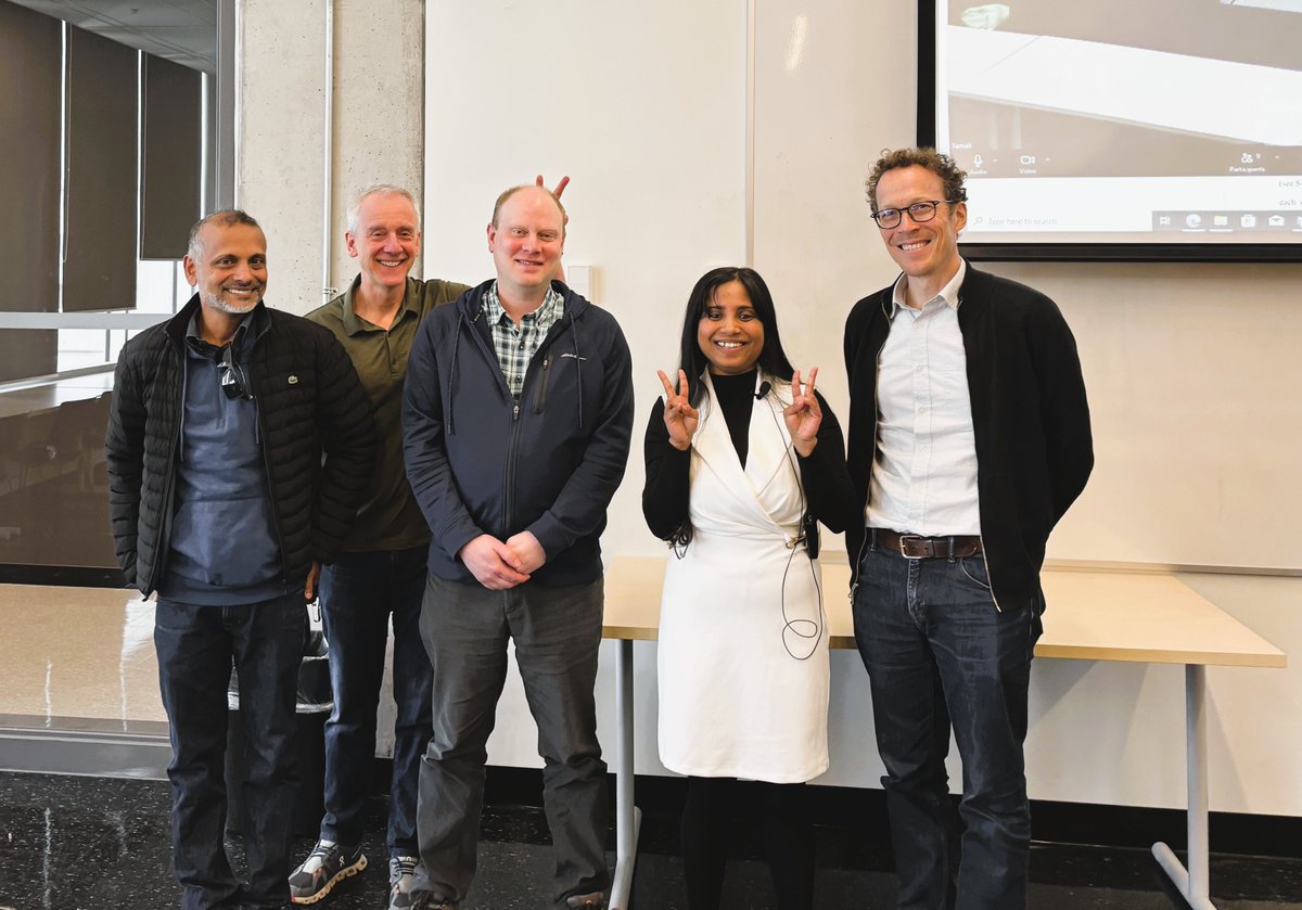 Congratulations to Dr. Tamali Nag @tammyvictoria1 on her successful PhD defence! #NMRchat Thank you to external examiner Dr. Leah Casabianca @ClemsonChem and internal examiners @m_murugesu @woolab_uottawa and Prof. Richeson.
