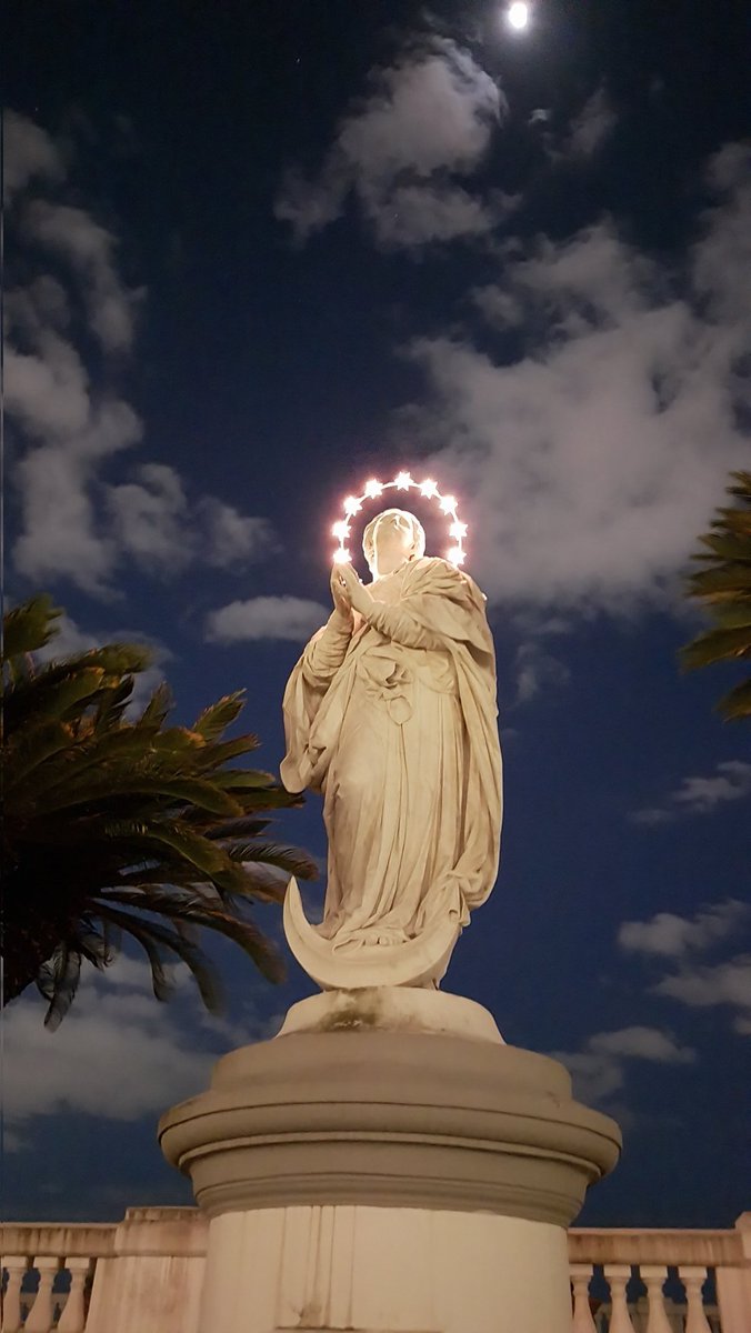 MARIA stella della #sera, difendici e guida i nostri passi