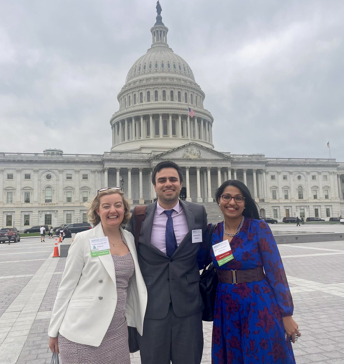 Representing Alabama, we met with @RepJerryCarl and @USRepGaryPalmer, and legislative staffers from other Alabama offices today to advocate for telehealth, research funding and discuss solutions to cancer drug shortages. #ASCOAdvocacySummit