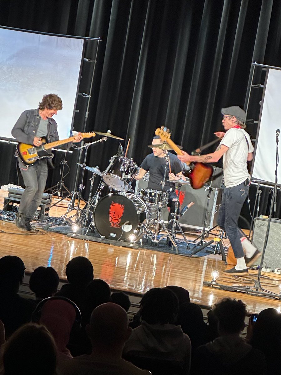 Howard Student Activities tweet media