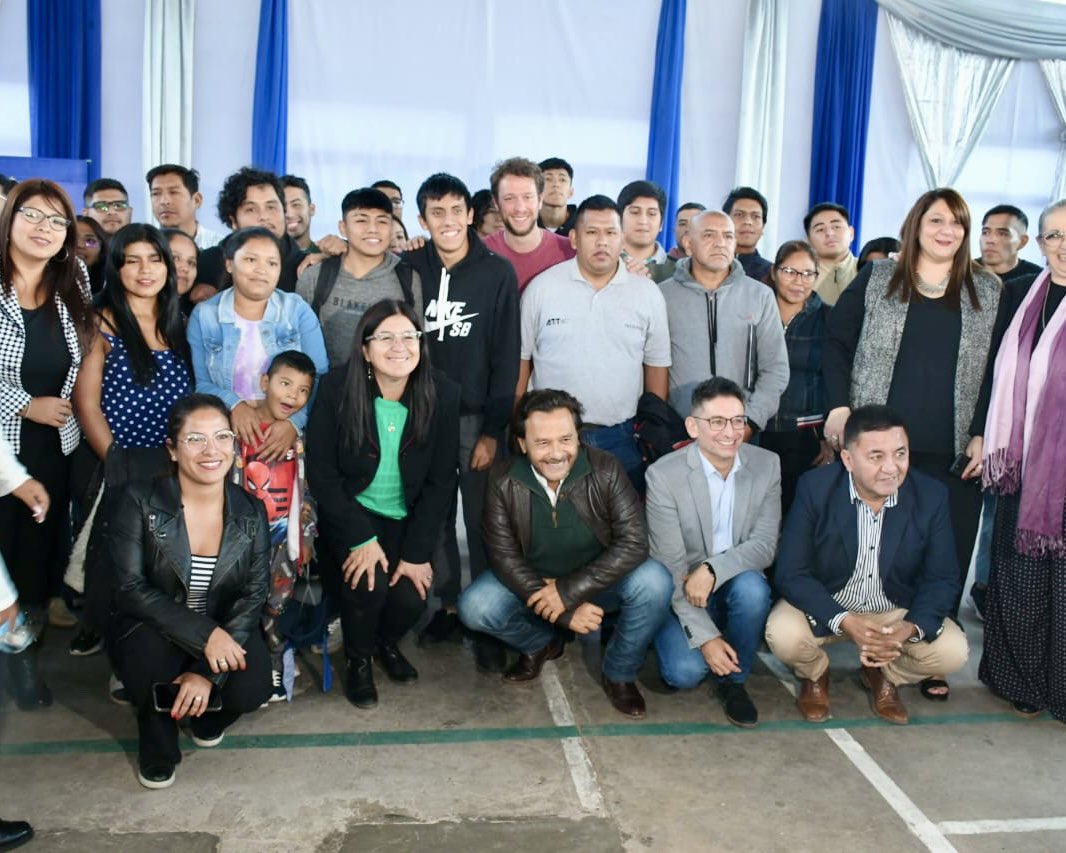 📚Inauguramos el ciclo lectivo 2024 de <a href="/UPATecO/">UPATecO</a> en Rosario de Lerma 👏🏻

👩🏻‍🏫Las clases comienzan con más de 400 alumnos inscriptos en la sede que cursarán en el edificio totalmente equipado con aulas, sala de informática, taller, SUM, cocina, área administrativa y patio interno.