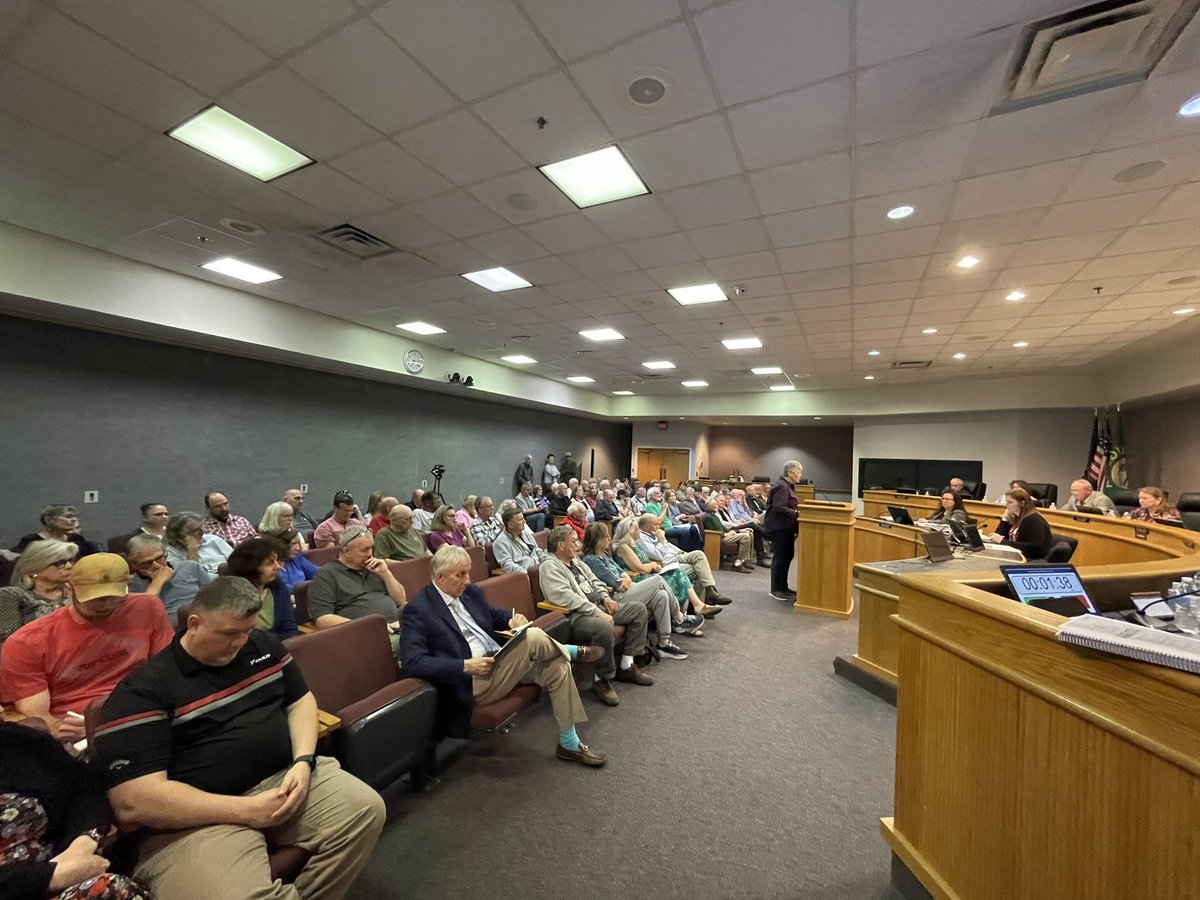 I’m here at the Augusta County public hearing for the 2025 budget public hearing. Full crowd tonight and every speaker so far has asked the board to reconsider and lower the tax rates. Tune into WHSV’s news at Ten and Eleven for the full story. @WHSVnews