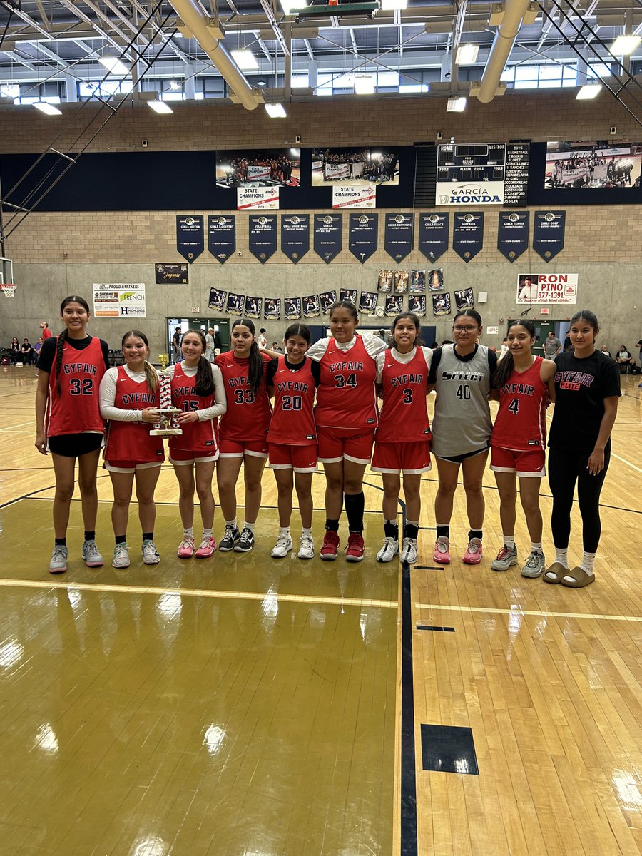 caris_dale's tweet photo. East VS West Shootout CHAMPS! Looking forward to the upcoming AAU travel season and competing with my new hardwood sisters. #cyfairelitenm https://t.co/vPEC1aALPe